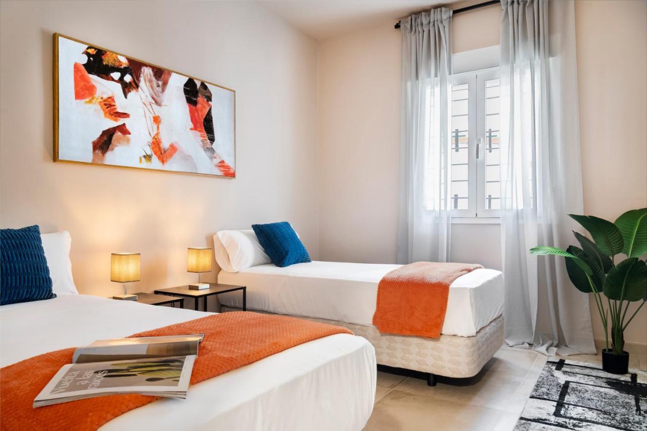 Triana Pureza Suite Con Patio Privado Sevilla Eksteriør bilde